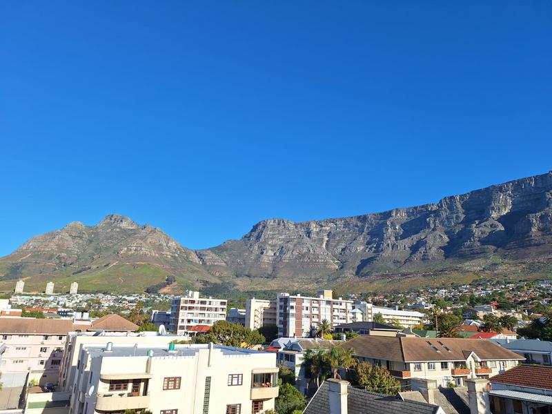 2 Bedroom Property for Sale in Gardens Western Cape